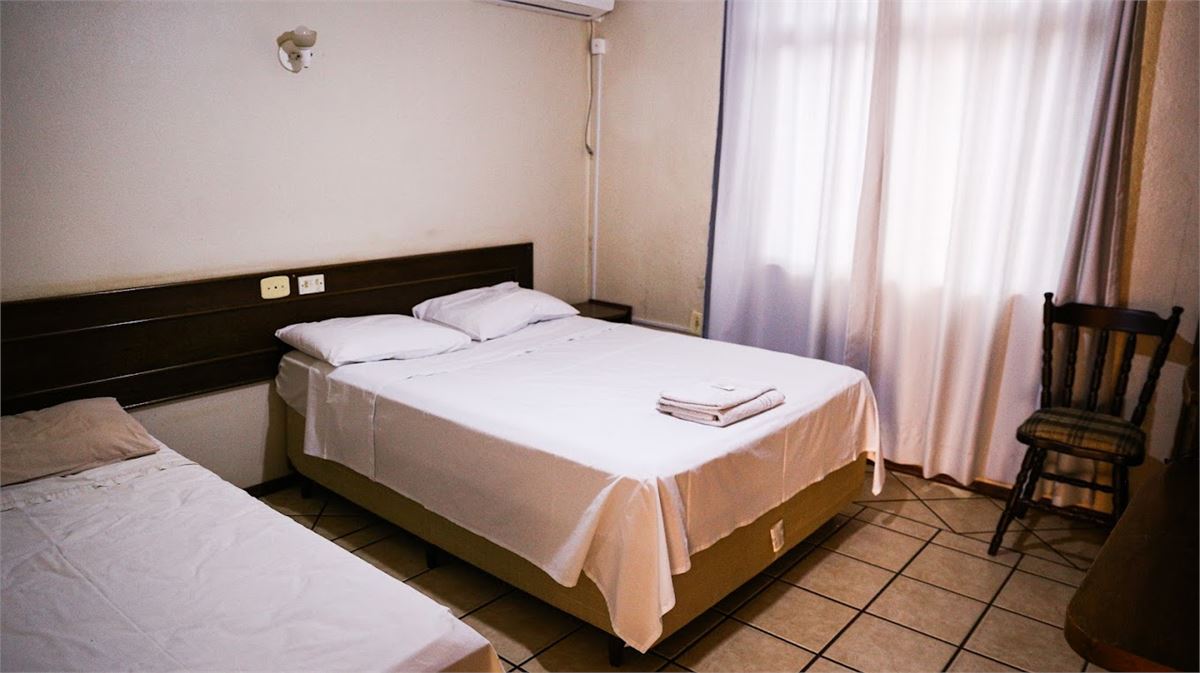 Quarto standard com cama de casal